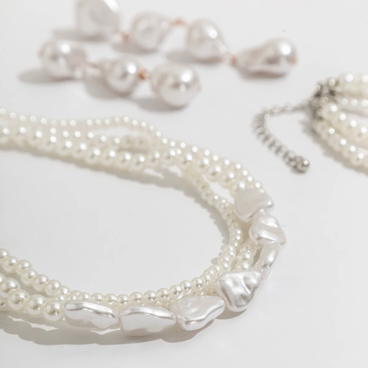 Pearl Necklace Set Bracelet and Earrings