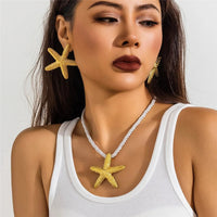 Starfish Necklace Gold