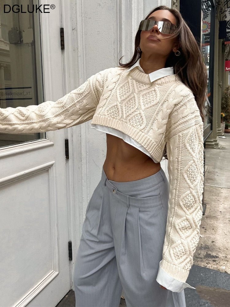 Cropped Knit Sweater in Beige